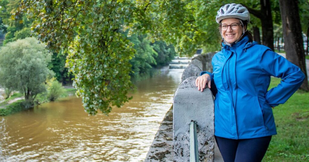 ver.de Gründerin Marie unterwegs mit dem Fahrrad
